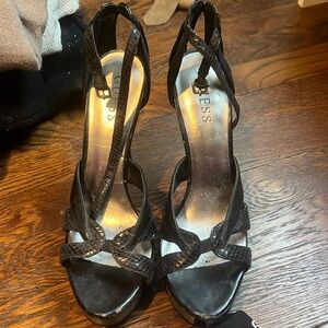 Guess high heel open toe
